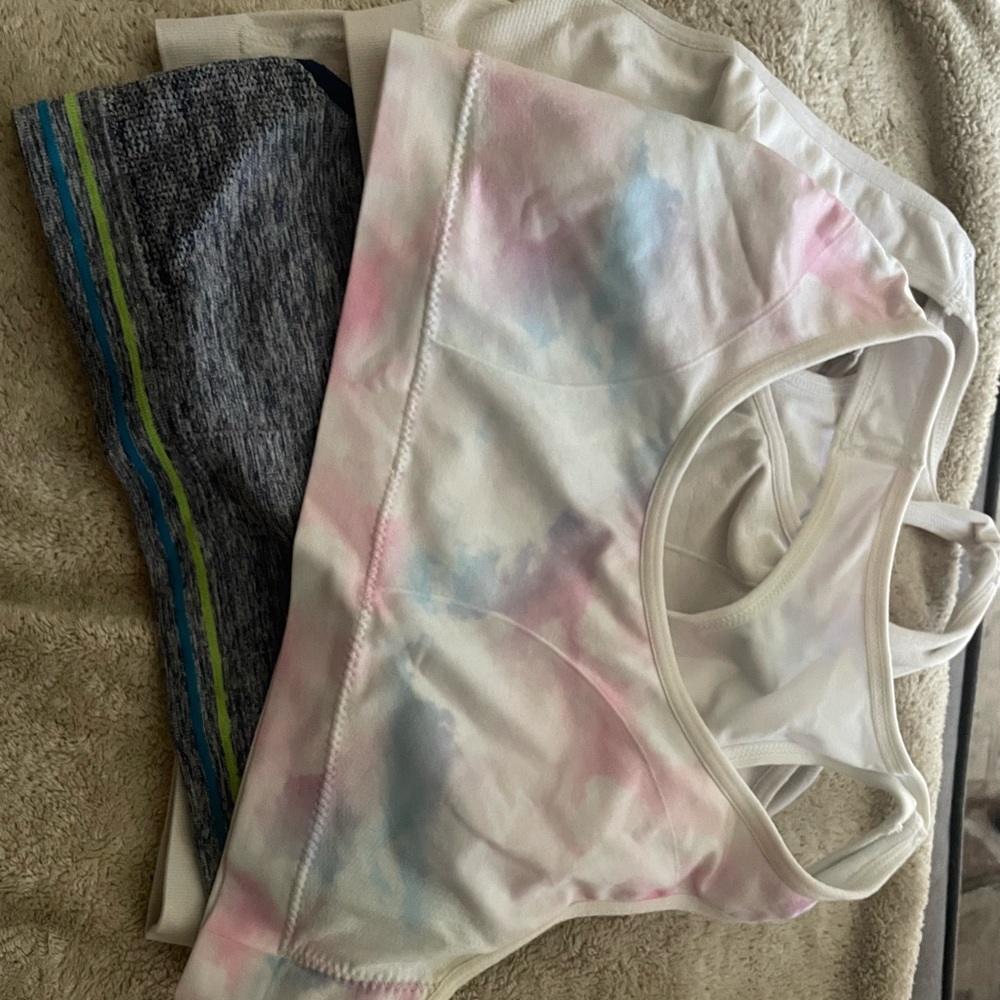 Girls size large training sports bras